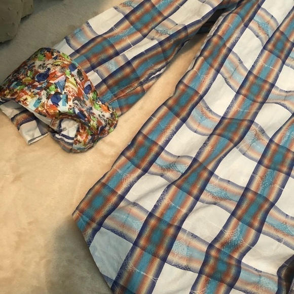Robert Graham Striped Shirt - Picture 3 of 16